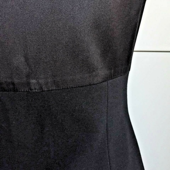 SOLD Elie Tahari Cap Sleeved Silk Top Sheath Dress - Picture 4 of 6